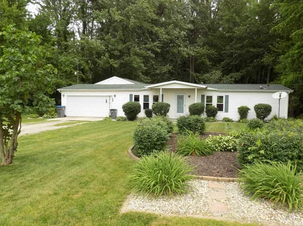 24887 County Home Rd, Elkhart, IN 46517