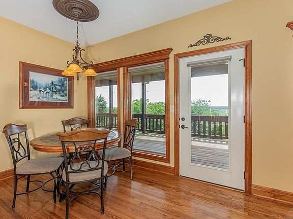 3rd image of 19316 Cedar Gate Dr