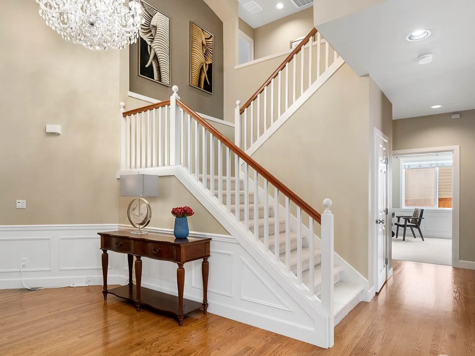 5 bed, 4057 sqft, $5,000 — Photo 3