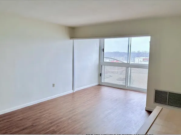 2121 Nicholasville Rd APT 604, Lexington, KY 40503