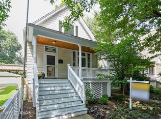 2152 W Eastwood Ave, Chicago, IL 60625