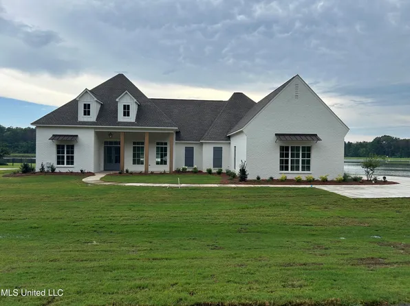 134 Westlake Cir, Madison, MS 39110