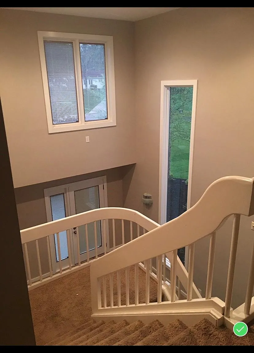 5 bed, 3.5 bath, 4574 sqft, $3,600 — Photo 4