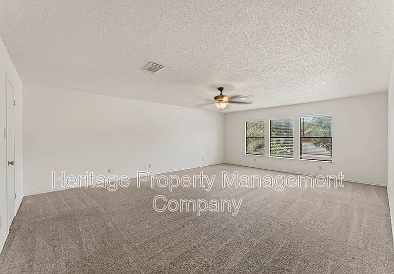 8038 Cantura Mls — Photo 15