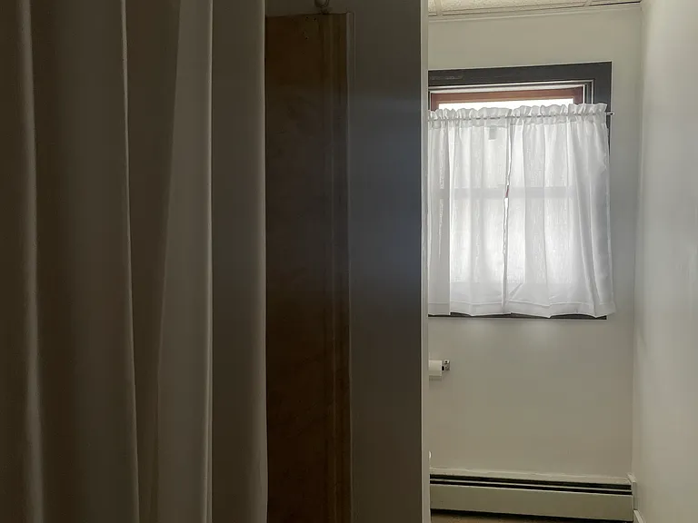 3 Shawmut St #1R — Photo 19