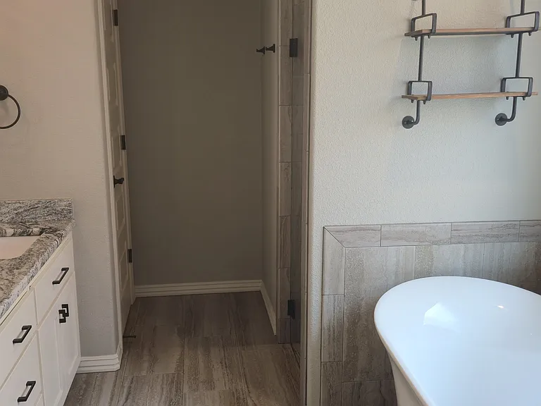 9026 Mayswood Pl — Photo 11