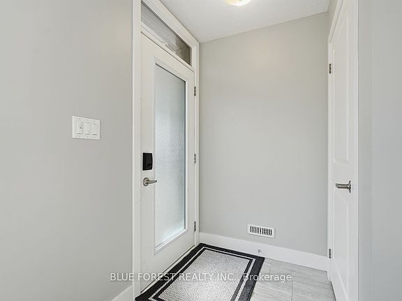 4th image of 177 Edgevalley Rd #21