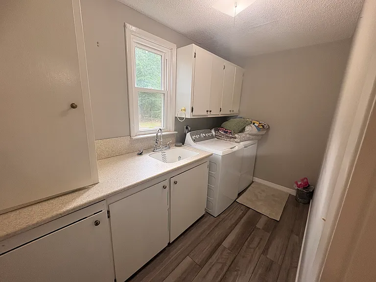 1468 Ridge Rd — Photo 15