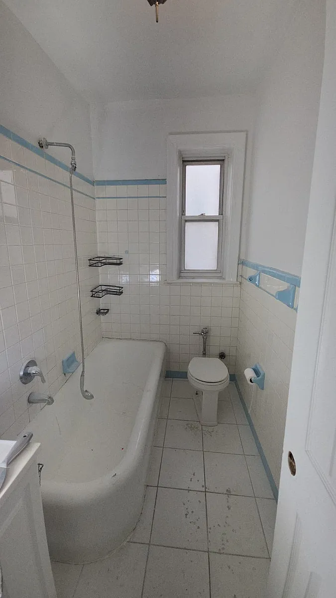 Building Photo - 2140 Watson Ave #1
