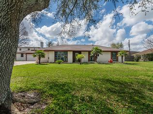 2234 Kelly Dr, Pearland, TX 77581