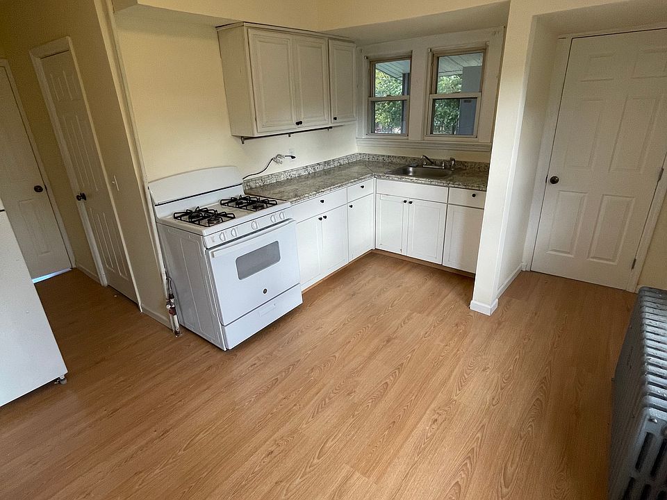 1st image of 612 Huff Ave