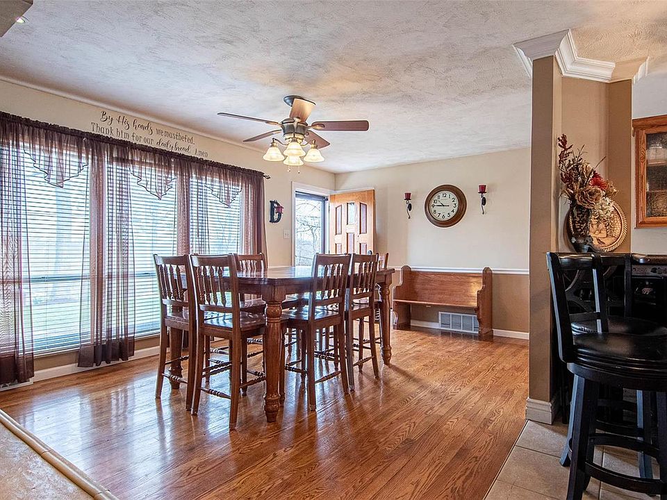 16 Meadow Dr, Fenton, MO 63026 Zillow