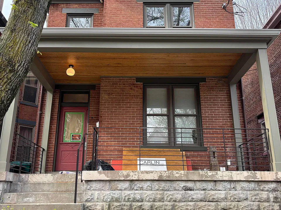 1638 Pullan Ave #2