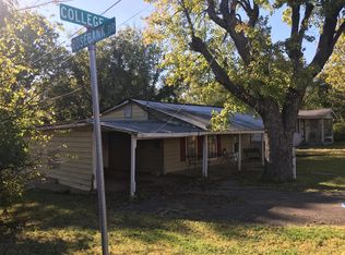 1015 W College St, Murfreesboro, TN 37129