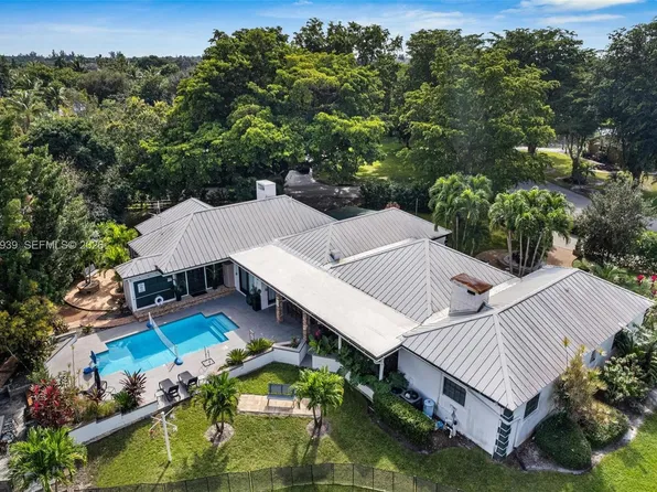 11155 SW 40th St, Fort Lauderdale, FL 33328