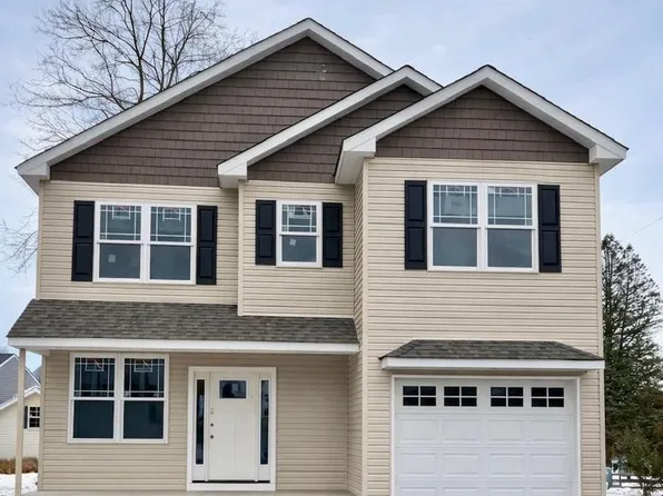 1941 Oakford Ave, Feasterville Trevose, PA 19053