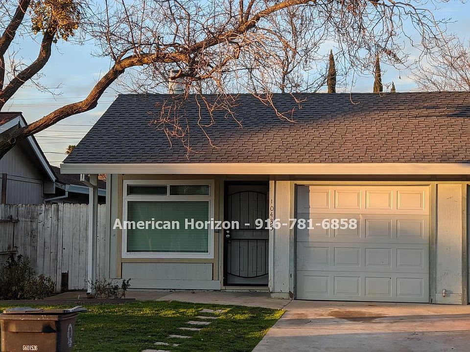 1st image of 10435 El Mercado Dr
