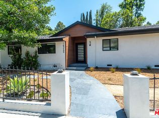 16240 Dickens St, Encino, CA 91436