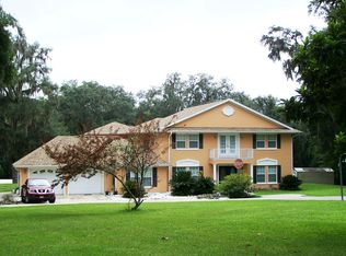 27 Wood Ridge Dr, Ocala, FL 34482