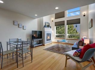 6031 California Ave SW UNIT A, Seattle, WA 98136