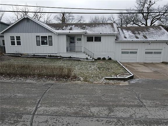 2nd image of 85 Anchor Dr