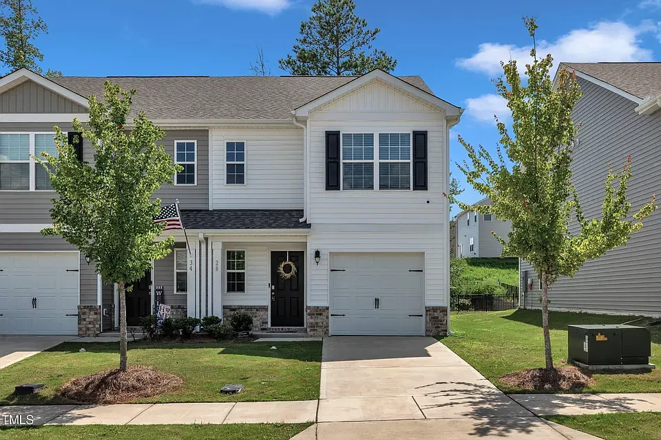 3 bed, 1508 sqft, $1,718 — Photo 1