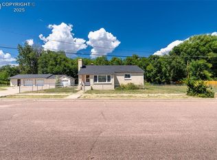809 S 8th St, Canon City, CO 81212