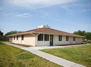 6025 Ville De Sante Dr #6025, Omaha, NE 68104