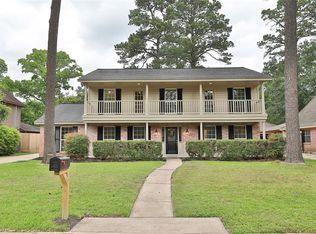 1114 Suwanee Ln, Houston, TX 77090