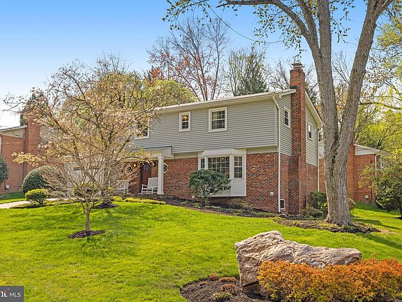 3rd image of 9225 Santayana Dr