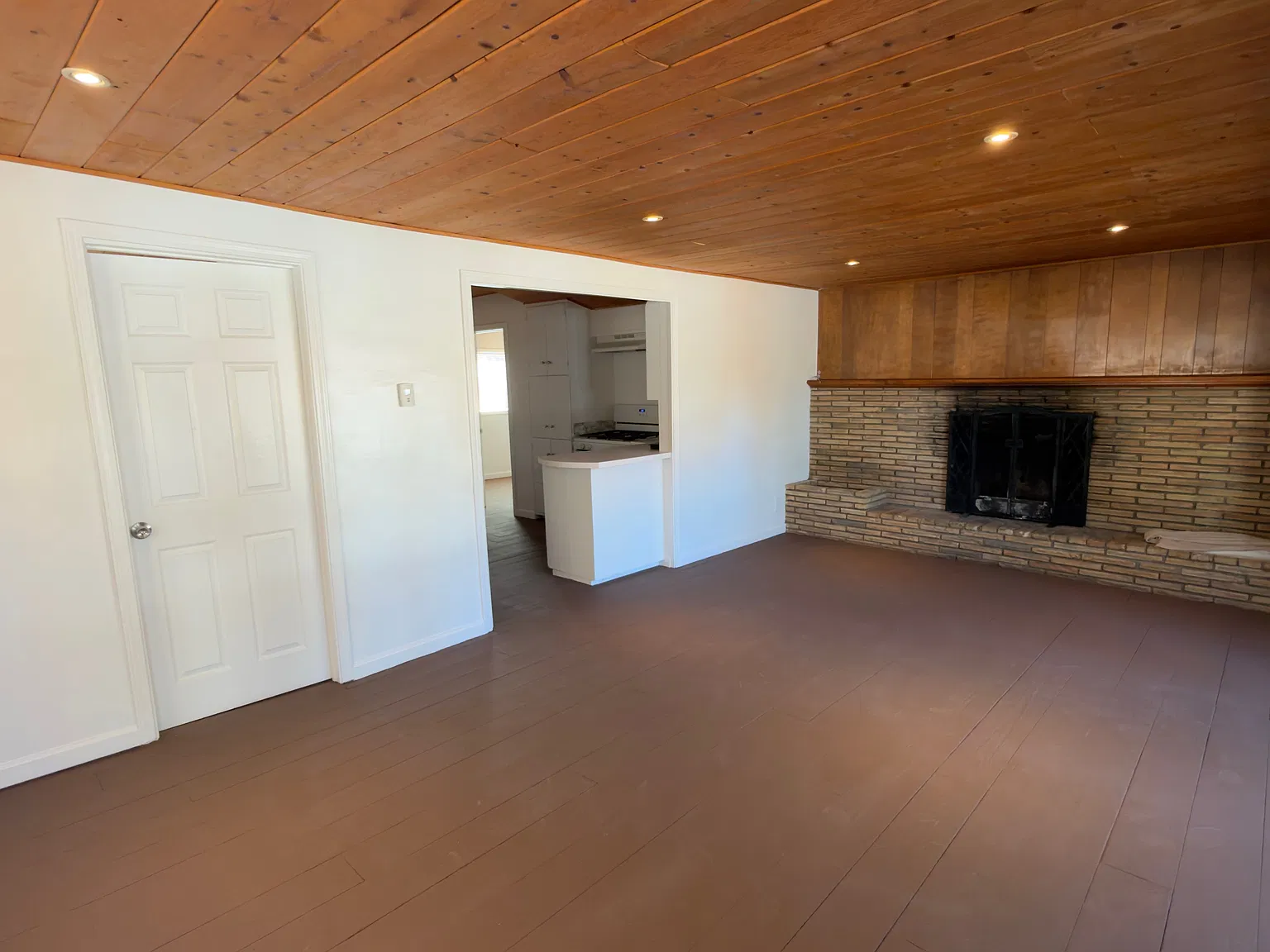 25055 Marion Ridge Dr — Photo 1