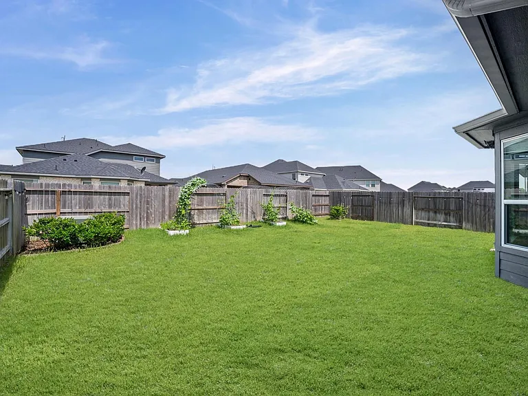 8442 Harrington Grove Trl — Photo 26