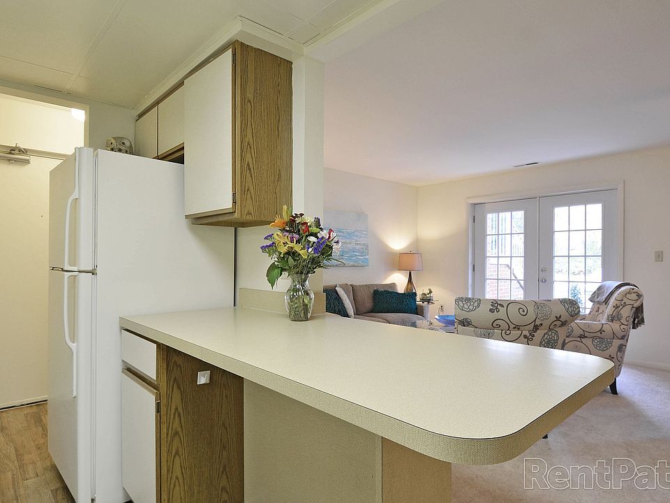 Open Kitchen/Living Area