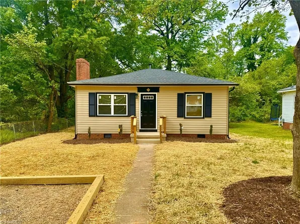 2022 Anthony Ct, Greensboro, NC 27406