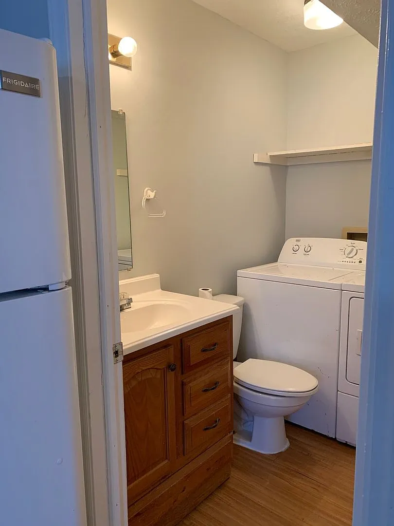 3 Bedroom 2.5 Bath Townhouse — Photo 1