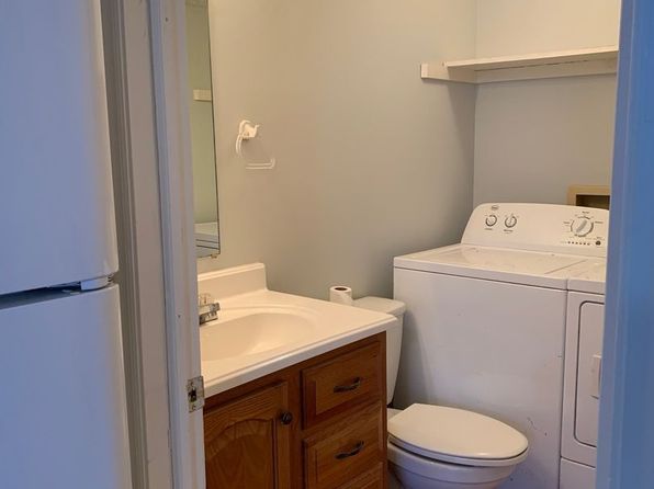 1910A Fletcher Ave, Radford, VA 24141 – 3-bedroom rental in Radford