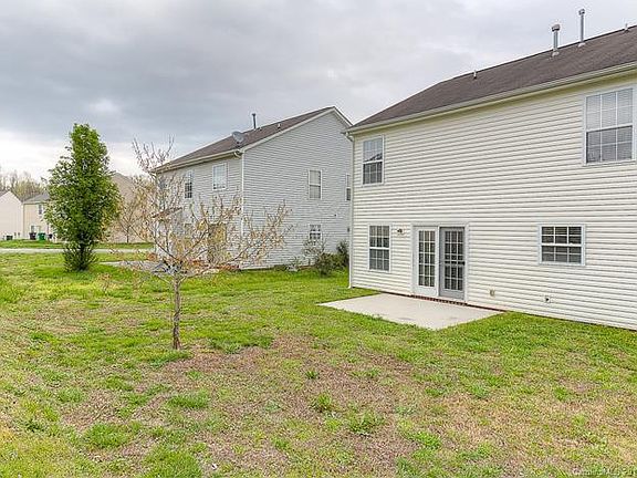 5th image of 7429 Aragorn Ln #88