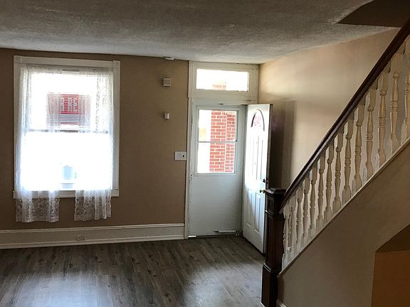 2nd image of 529 N Clayton St