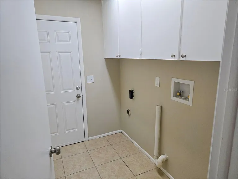 7651 Vienna Ln — Photo 18