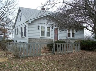 10224 Sawmill Rd, Junction, IL 62954