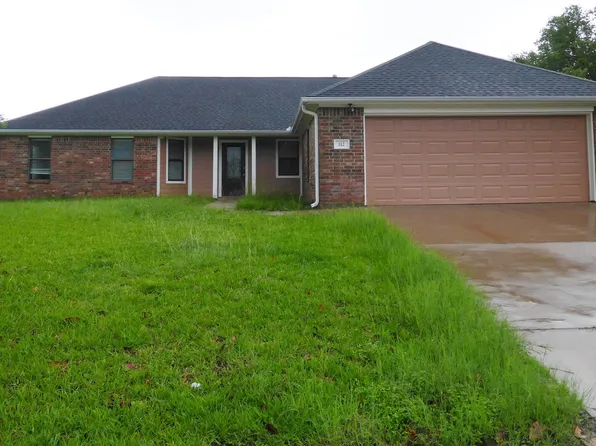 112 Wild Phlox Dr, Bellville, TX 77418