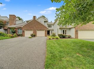 4 Jesse Ct, Montville Twp., NJ 07045