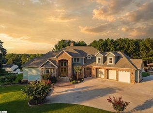 231 Anita Dr, Spartanburg, SC 29302