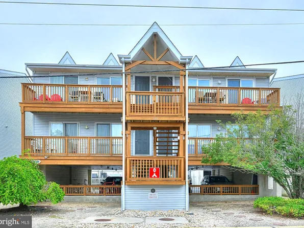 111 Dagsworthy Ave #C, Dewey Beach, DE 19971