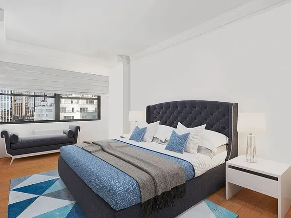 58 W 58th St APT 19E, New York, NY 10019