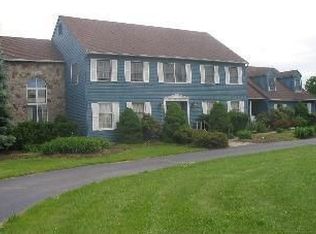 10 Dey Farm Dr, Princeton Junction, NJ 08550