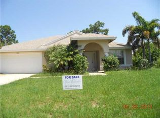 392 SE Volkerts Ter, Port Saint Lucie, FL 34983