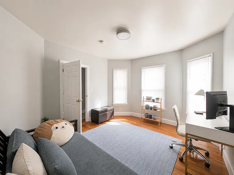 383 Highland Ave #1 — Photo 17