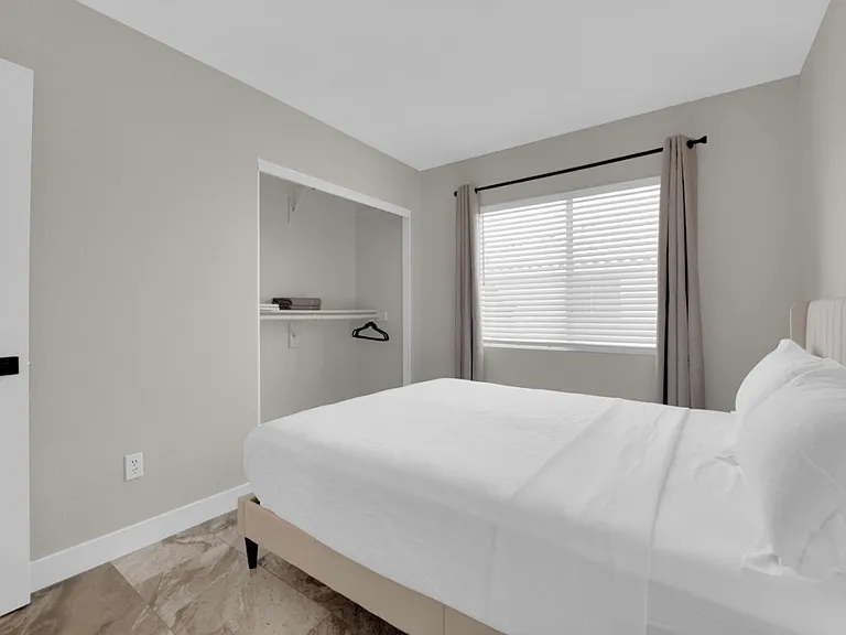 8944 Campanella St — Photo 29