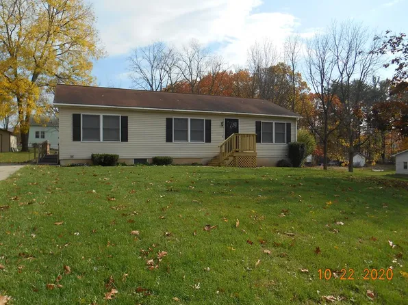 3332 Charles St, Corning, NY 14830